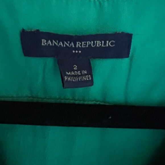 CLOSE OUT SALE Banana Republic Green Sleeveless Dress with Black Piping - Size 2 - Picture 4 of 5